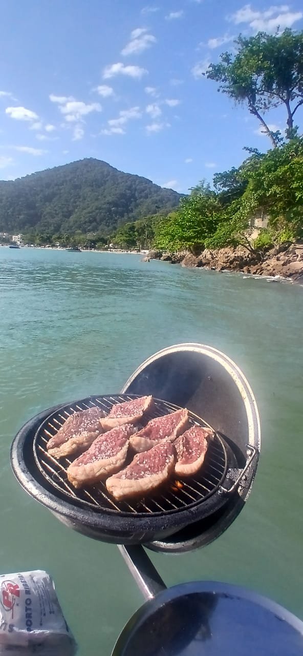 Tuba Tuba 2, Lancha em Ubatuba